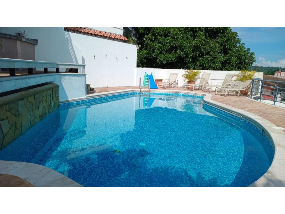 BETANIA / EL AVANCE / 808.25M / 4 HABITACION / PISCINA / 2 NIVELES JC — foto 4