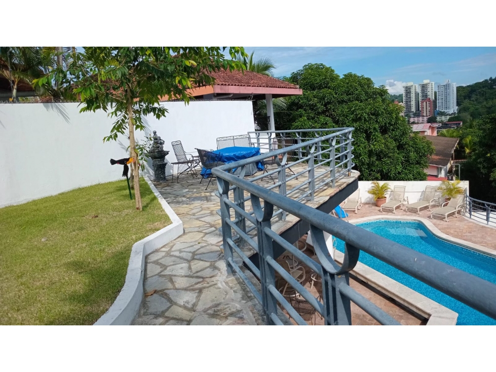 BETANIA / EL AVANCE / 808.25M / 4 HABITACION / PISCINA / 2 NIVELES JC — foto 5