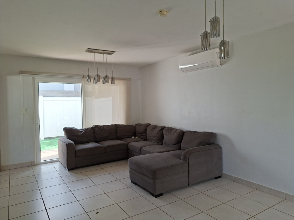 BRISAS DEL GOLF / VICTORIA / 256M / 3 HABITACIONES / PATIO / DUPLEX — foto 4