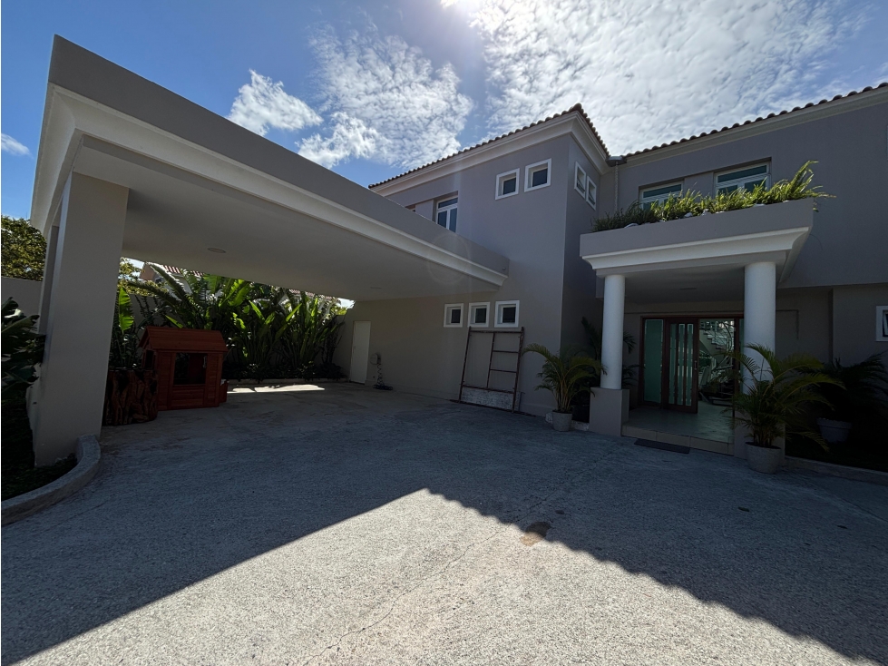 SE VENDE CASA EN COSTA DEL ESTE PH LAS MAGNOLIAS CON PISCINA — foto 4