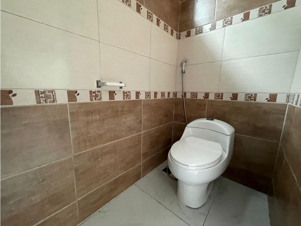 SE VENDE CASA EN ALTOS DE PANAMÁ PH HORIZONTES CON TERRAZA Y PATIO — foto 4