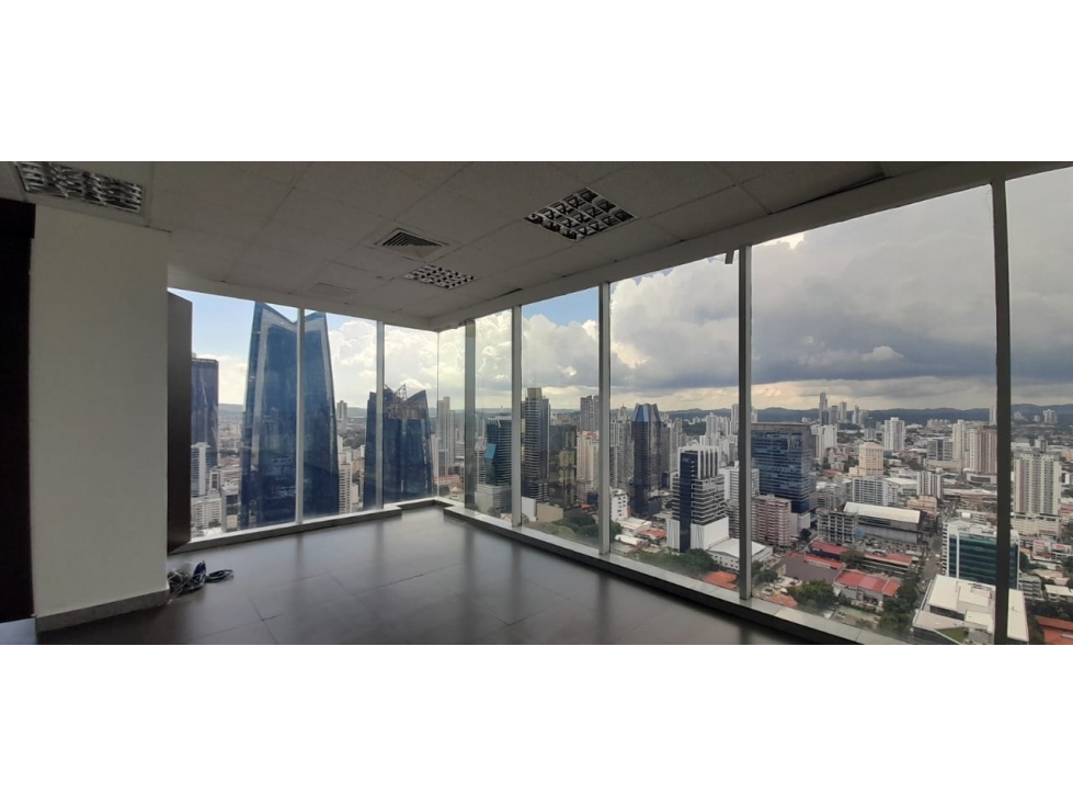 CALLE 50 / TORRE GLOBAL BANK / OFICINA / 320M2 / CON DIVISIONES