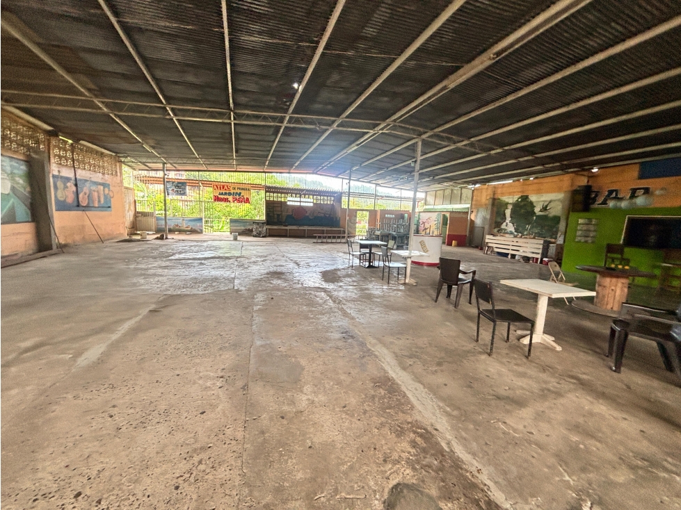 ARRAIJAN / TERRENO COMERCIAL / 759M / CUARTOS DE AQLUILER / BAR - 6