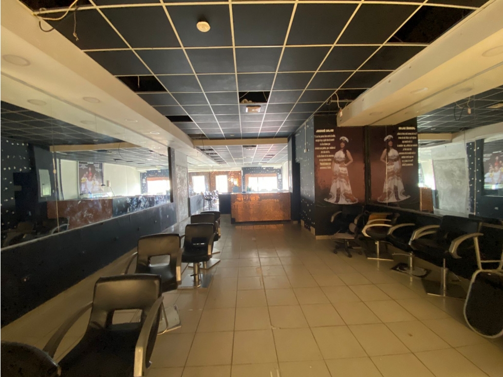 LOS ANDES / LOCAL COMERCIAL / 110 M / PLANTA ALTA / ESTACION DEL TREN — foto 3