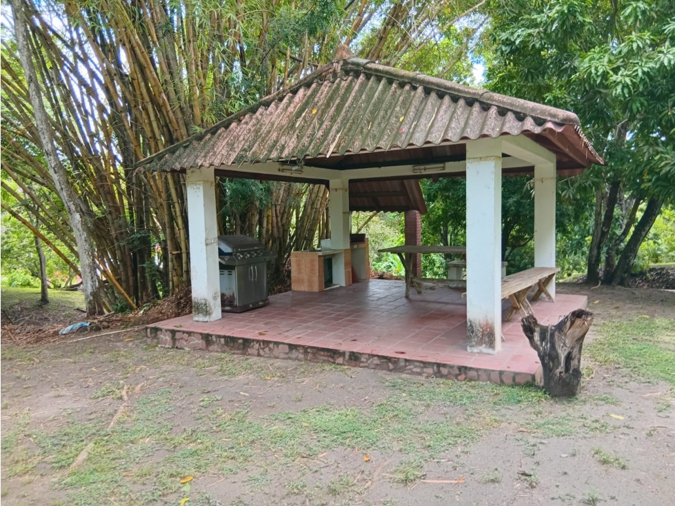 FINCA / SAN CARLOS / PLAYA GRANDE / 17000M / CASA 2 PISO / PISCINA /JC - 2
