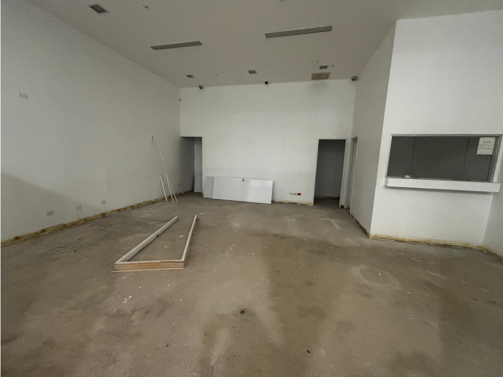 ARRAIJAN / WESTLAND MALL / LOCAL COMERCIAL / 78M / PLANTA BAJA - 5