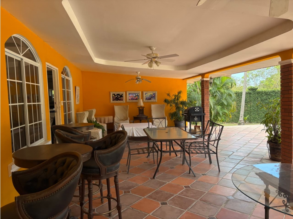 COCLE / SANTA CLARA / 8297M / 5 RECAMARAS / PISCINA / PLAYA / AG - 5