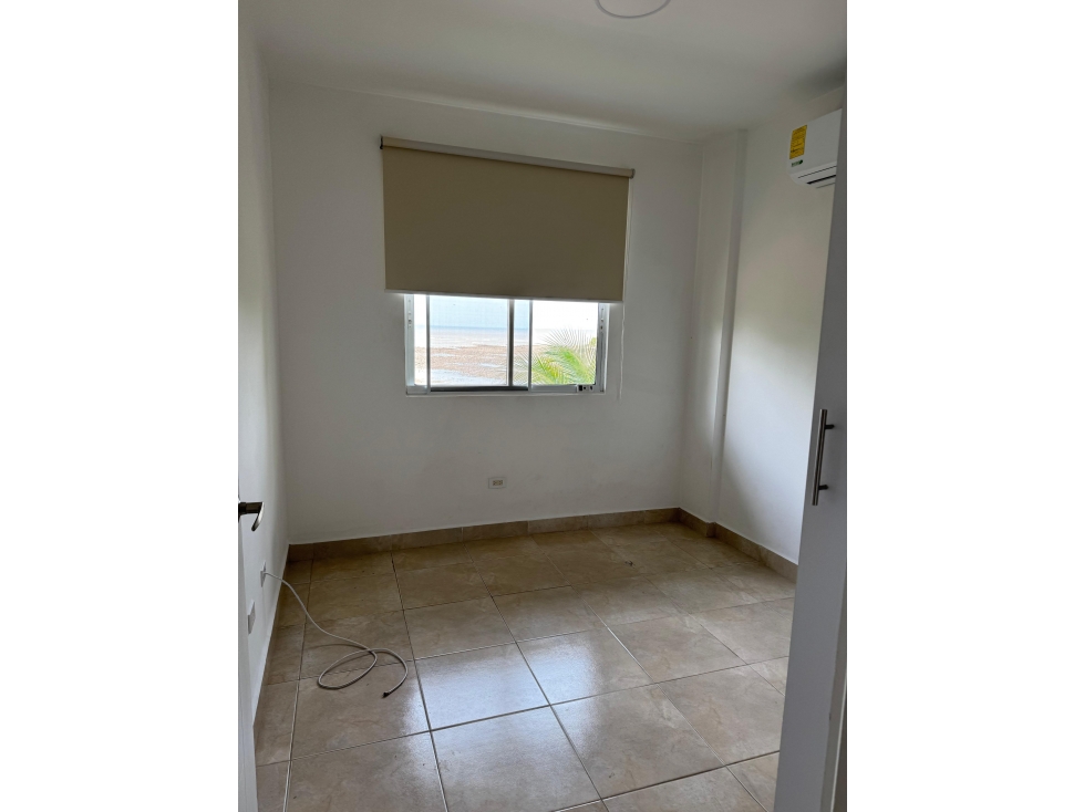SE VENDE APARTAMENTO EN PLAYA DORADA 84 M2 FRENTE AL MAR - 4