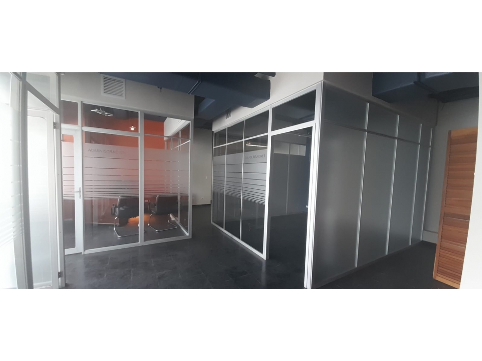 OFICINA / CALLE 50 / TORRE GLOBAL BANK / 102m2 / VACIA — foto 3