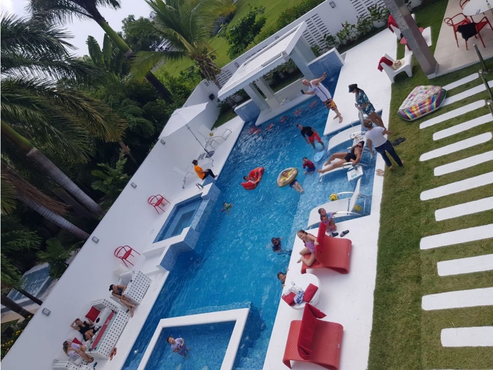 PLAYA BLANCA / 900 M2 / 9 HABITACION / 10 BAÑOS / 2 JACU / PISCINA - 2