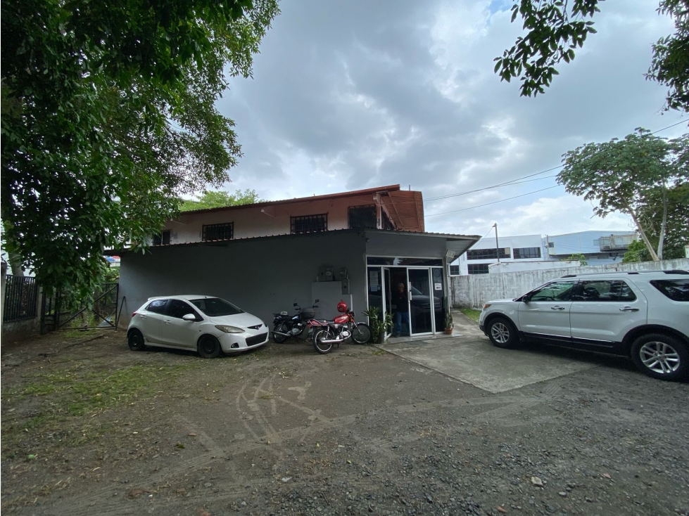 LOCAL COMERCIAL / VIA TRANSISMICA / 576.78M2 / 3 DIVISIONES — foto 2