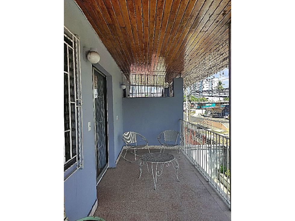 PARQUE LEFEVRE / 300M / 2 NIVELES / BALCON / 6 HABITAC / VIA PRINCIPAL - 2