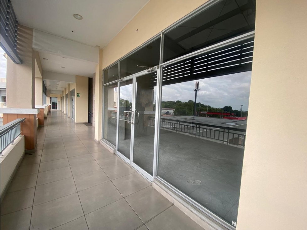 PEDREGAL / LOCAL COMERCIAL / PLAZA TERRANOVA / 70 M2 / PLANTA ALTA /J — foto 2