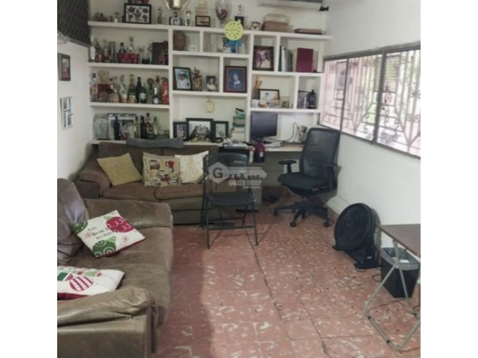 SE VENDE CASA COMERCIAL 1338 M2 EN VILLA ZAITA CON TERRAZA — foto 2