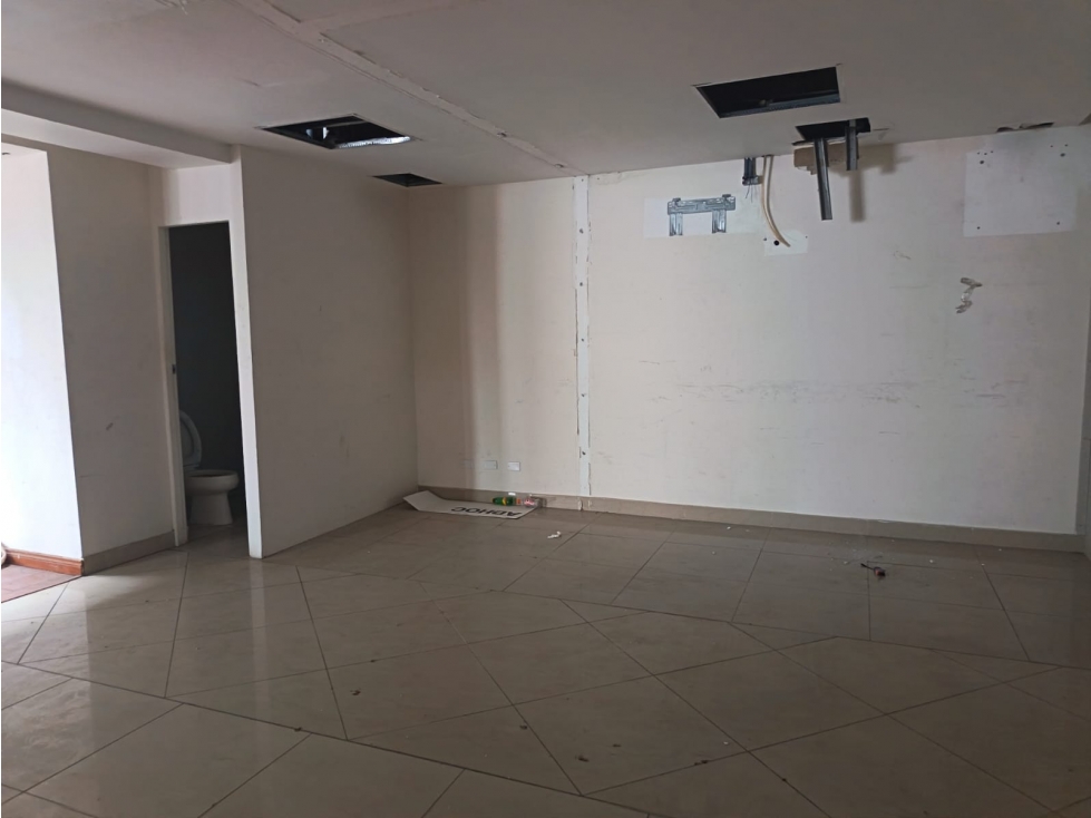 LLANO BONITO / PLAZA DEL ESTE CENTER / 550M / LOCAL CON BODEGA - 4