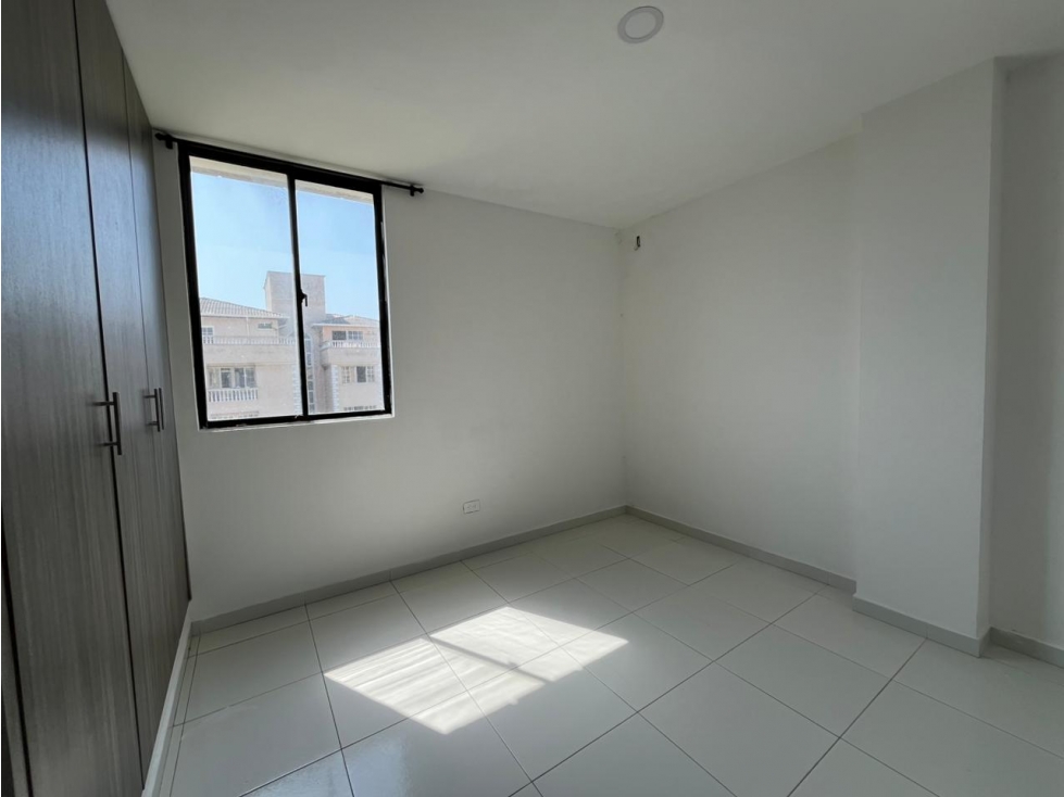 APARTAMENTO EN ARRIENDO PRADO - 4