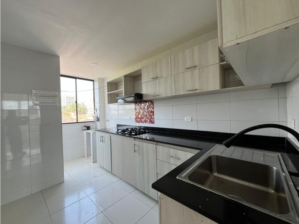 APARTAMENTO EN ARRIENDO PRADO - 3