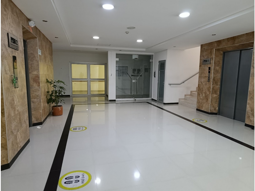 venta consultorios Clinica del Cafe - Fundadores