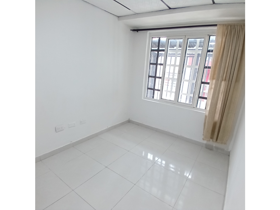 URB VILLA CLAUDIA MZ B CASA 11 — foto 4