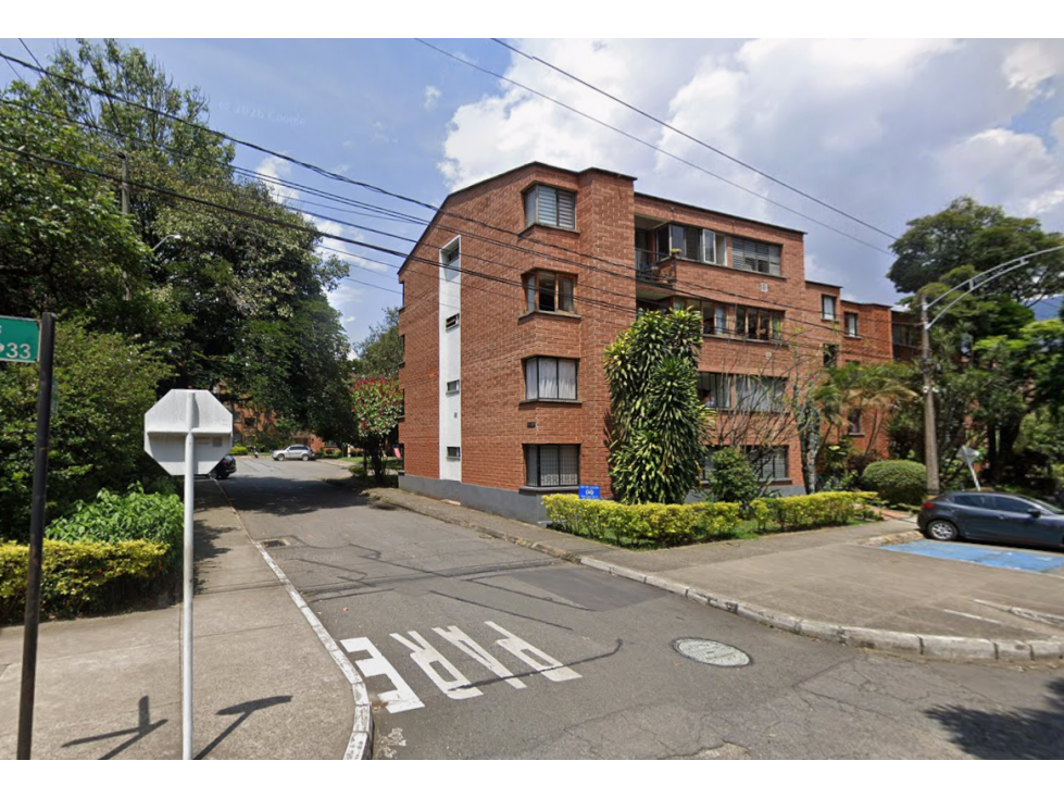 REMATE APARTAMENTO, MEDELLÍN, Antioquia Barrio Carlos E. Restrepo — foto 2