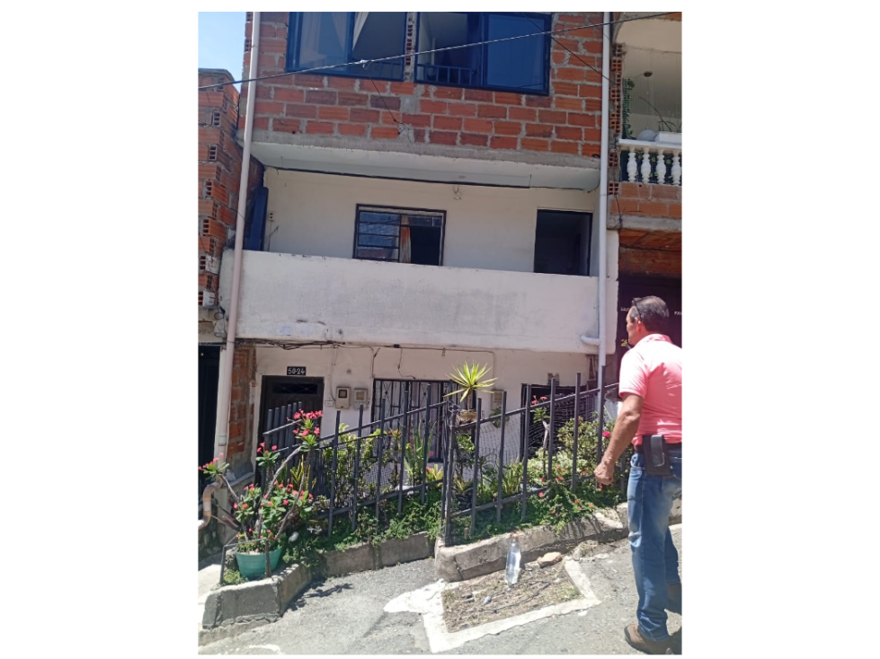 REMATES *APARTAMENTO* BELLO BARRIO PEREZ¨*EDIFICIO RAMÍREZ PARRA * — foto 2