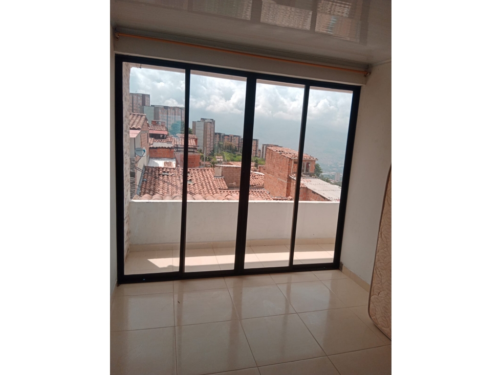 Venta. Mededellin. Robledo. Urb Santa Maria 4 Apartamentos Unifamiliar — foto 6