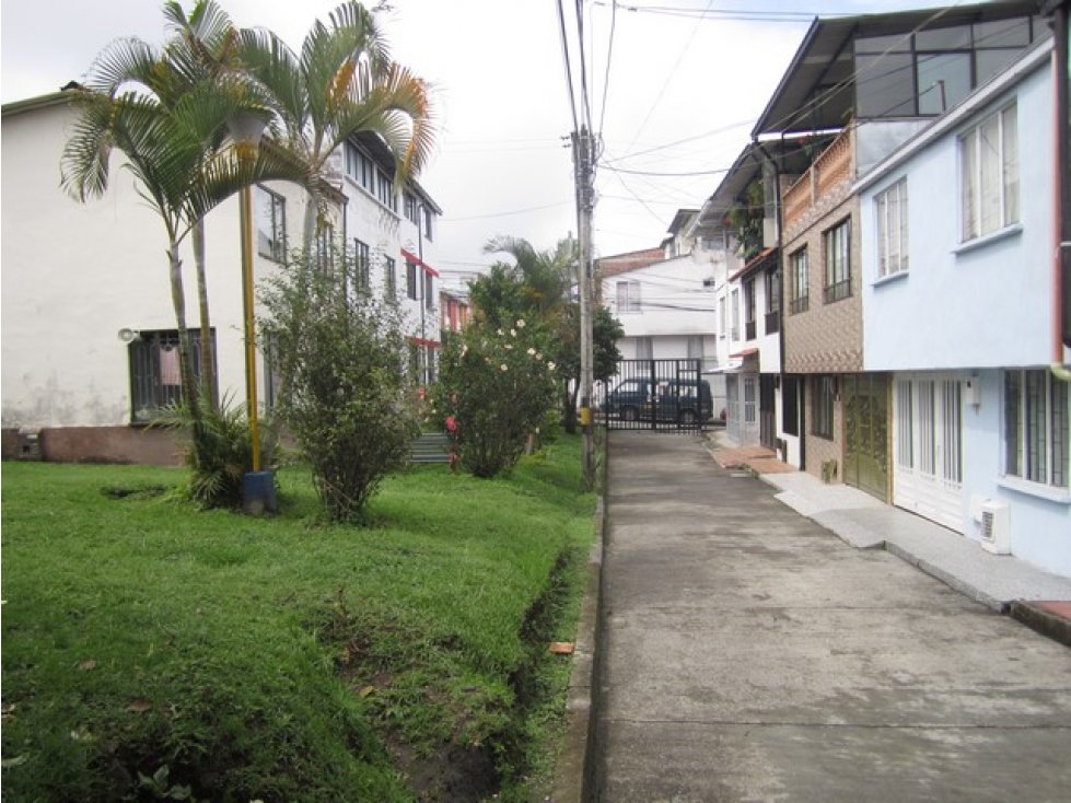 Casa 5 alcobas La Pradera Villamaria