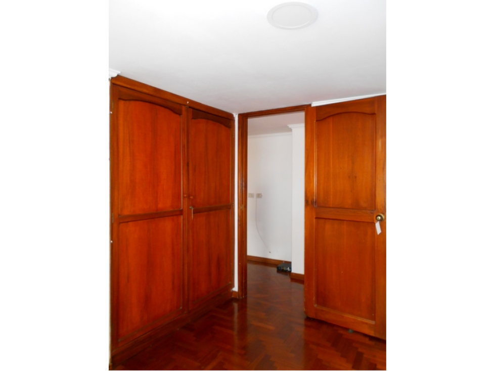 Apartamento Duplex 5 alcobas Laureles Manizales — foto 4
