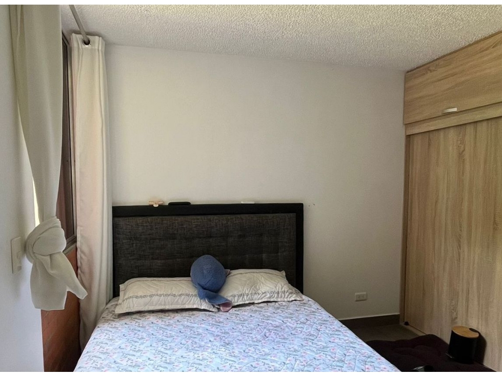 Apartamento 2 alcobas Conjunto Cerrado La Dulcera El Poblado Pereira — foto 2