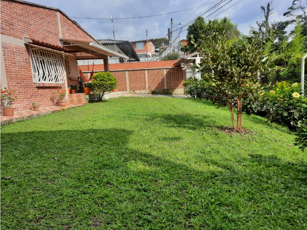 Casa Campestre Independiente 4 alcobas Tribunas Pereira — foto 4