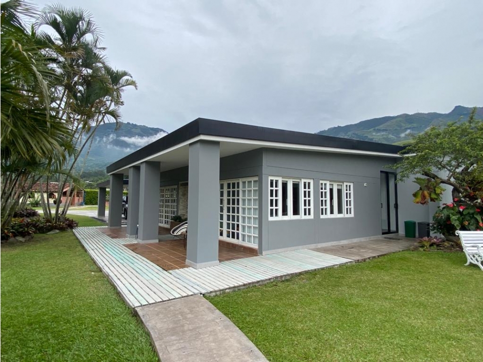 Finca en venta en Girardota sector El Limonar