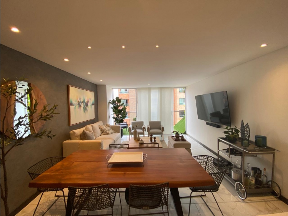 Apartamento en venta en Laureles sector Santa Teresita