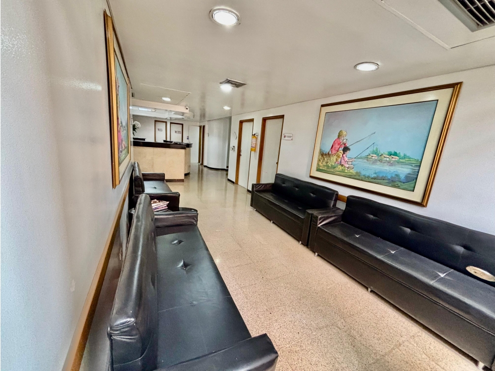 Oficina/consultorio en venta en El Poblado, Milla de Oro