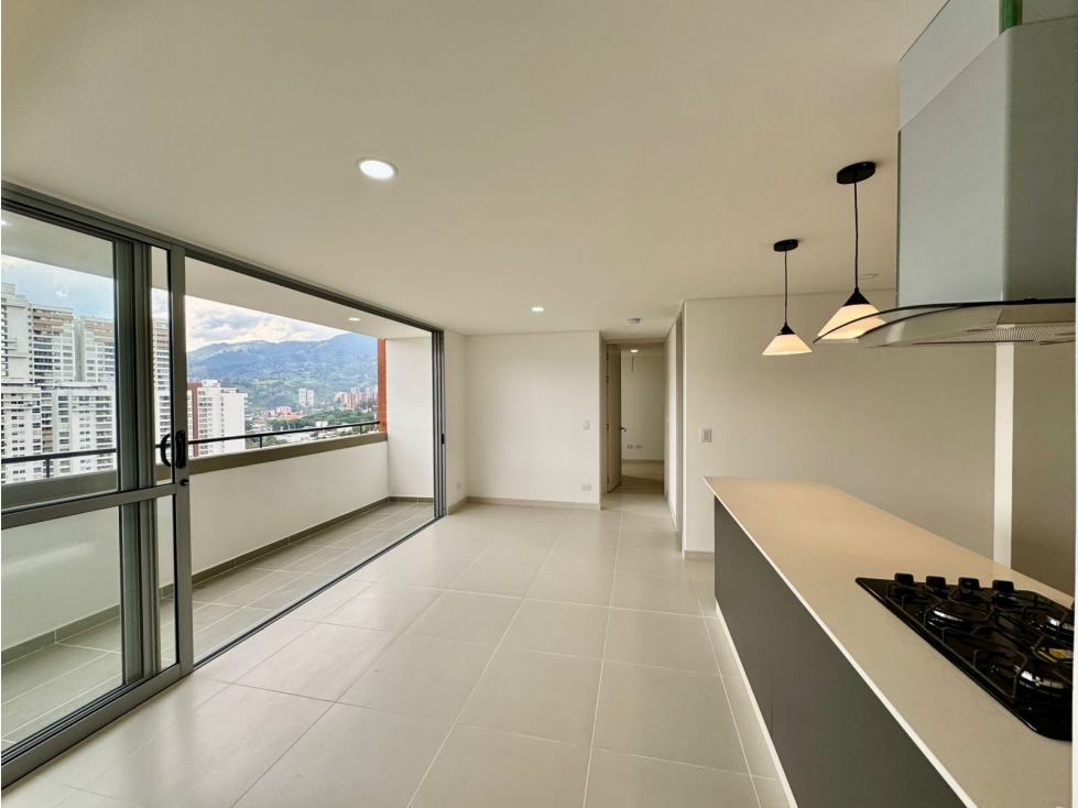 Apartamento para estrenar en venta en Itagüí, Suramérica