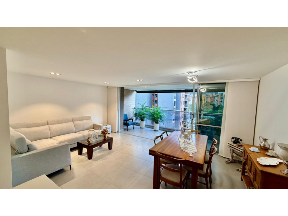 Apartamento en venta en Envigado, Otraparte