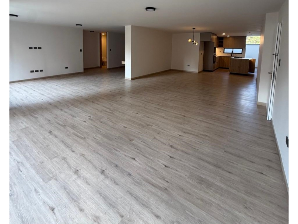 En venta, apartamento en Medellín, Laureles
