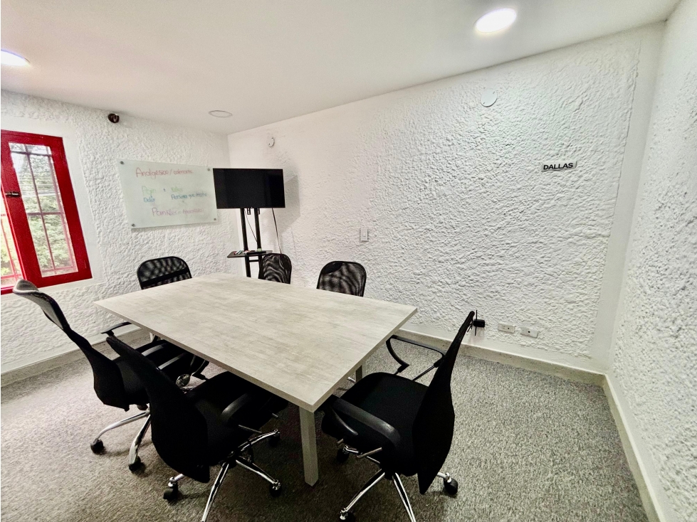 Casa con excelente ubicación en venta en La Aguacatala — foto 4
