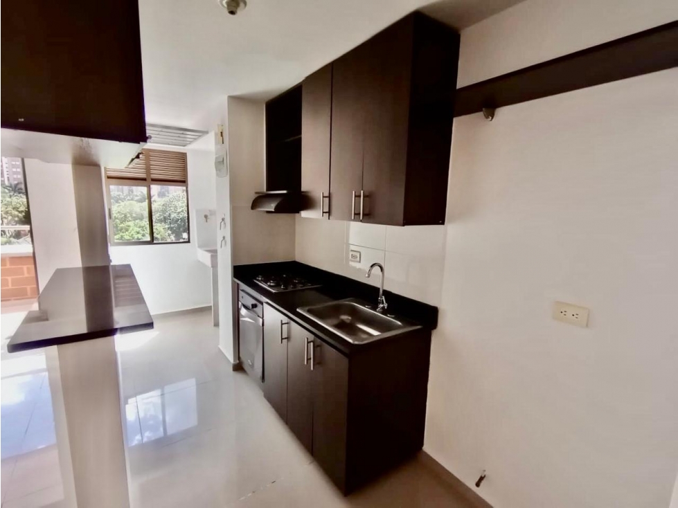 Apartamento en venta en Sabaneta sector Loma de San José — foto 4