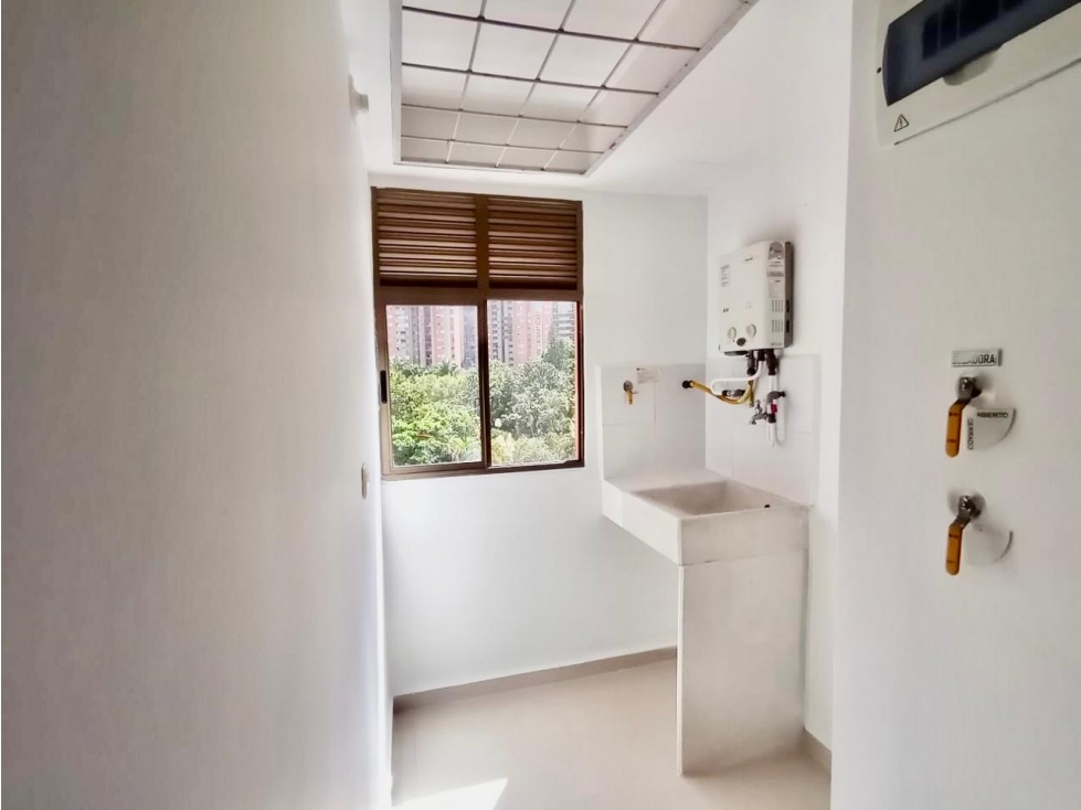 Apartamento en venta en Sabaneta sector Loma de San José — foto 5