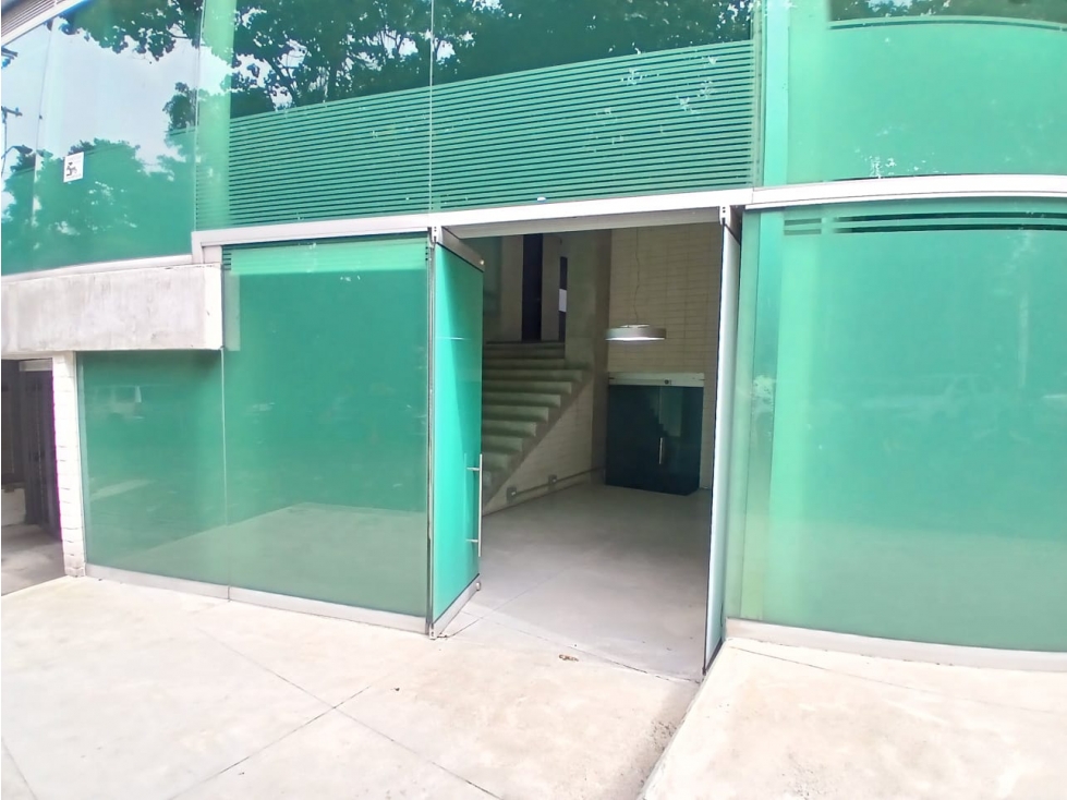 Local Comercial en venta/arriendo en Medellín, Astorga
