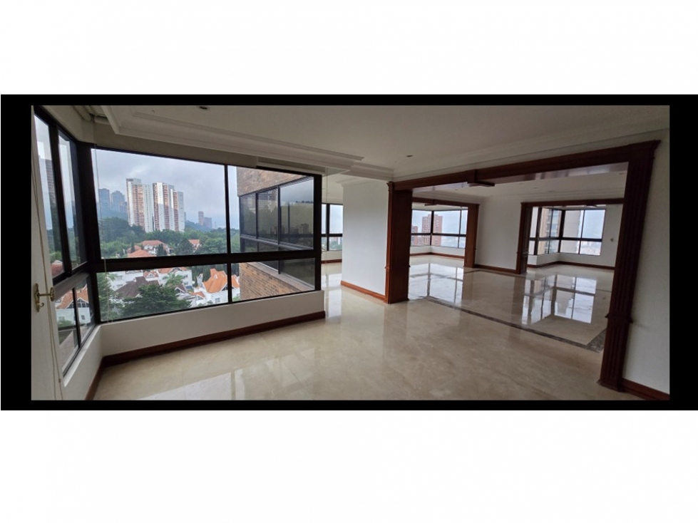 Apartamento en venta en El Poblado sector El Tesoro — foto 4