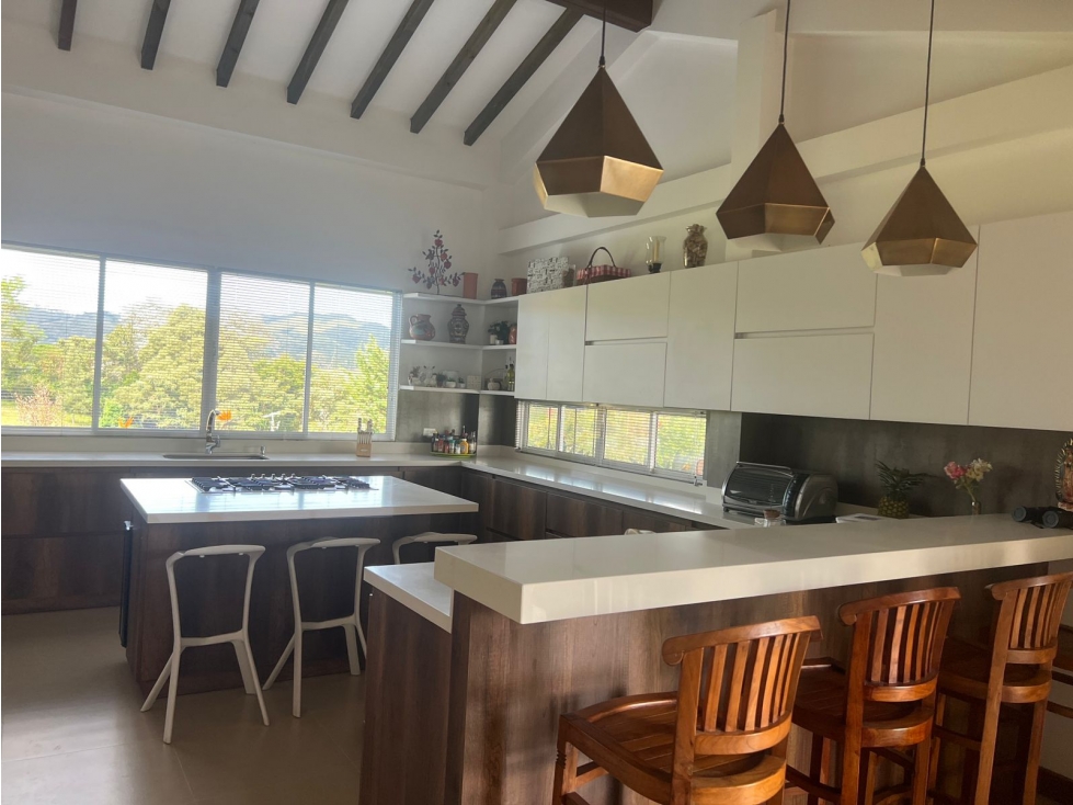 Casa con lote independiente en venta en El Retiro — foto 5