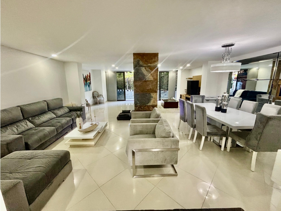 Casa en venta en El Poblado sector El Tesoro