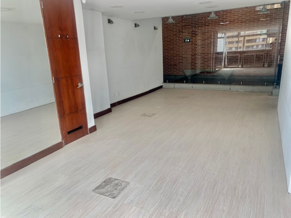 Local u oficina en venta en Medellín sector Las Palmas — foto 2