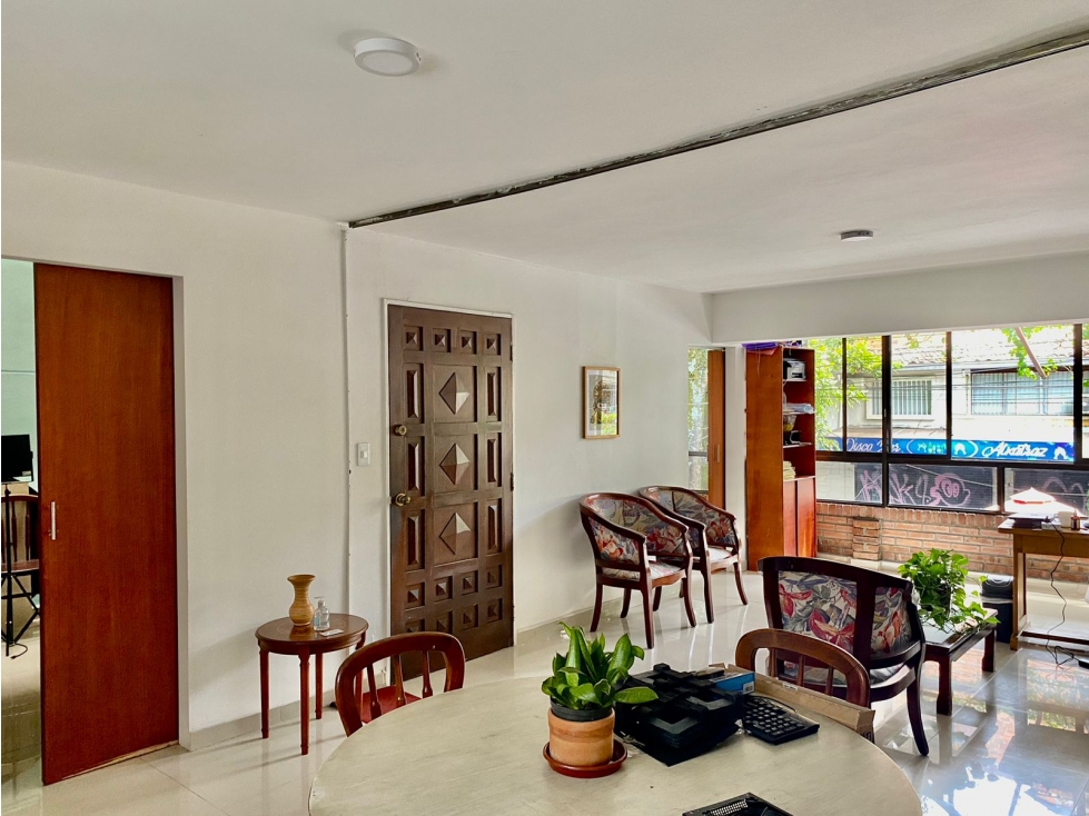 Casa en venta en Medellín sector Florida Nueva, Estadio — foto 2