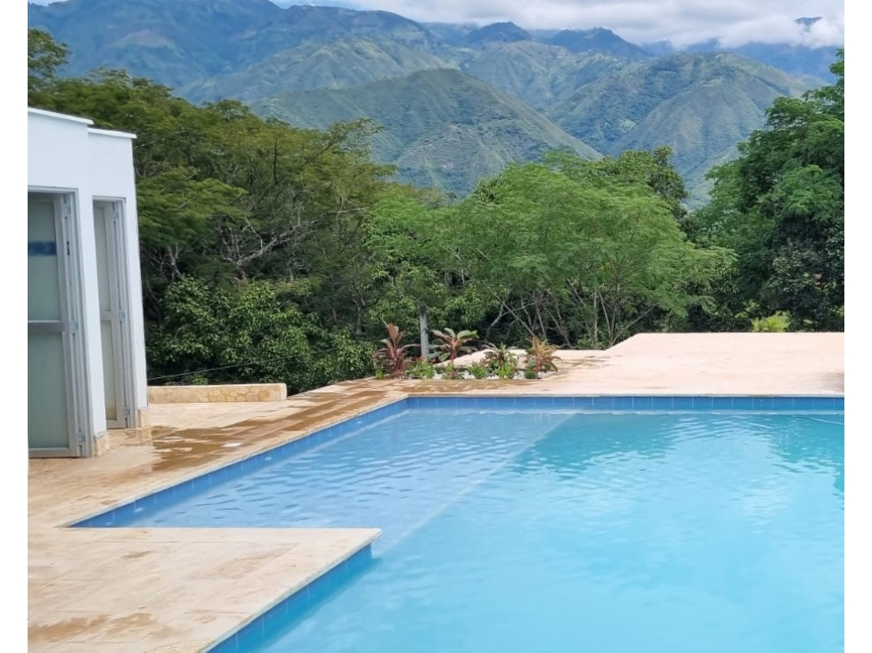 Casa en venta con piscina en San Jerónimo — foto 2