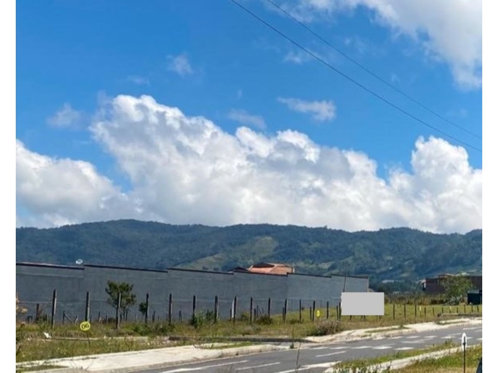 Lote mixto en venta en El Carmen de Viboral — foto 2