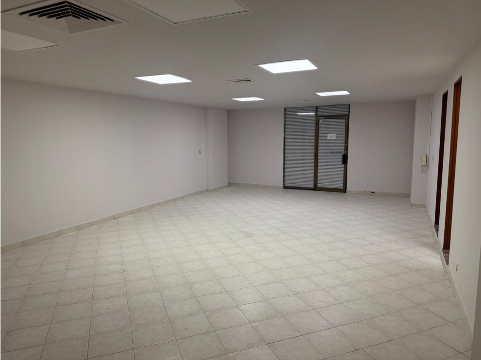 Oficina en venta en El Poblado — foto 2