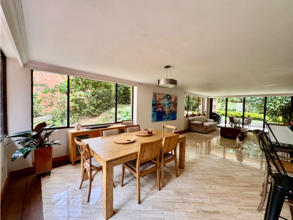 Apartamento en venta en El Poblado, La Toja — foto 2