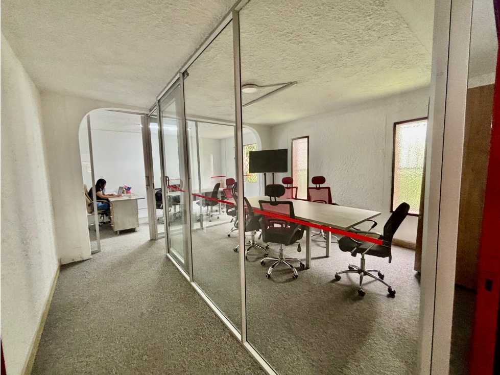 Casa con excelente ubicación en venta en La Aguacatala — foto 2